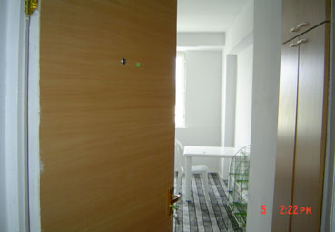 entrance-door-wardrobe